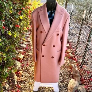 Todd Snyder Size 40 Coat with Wool and Cashmere pink, like new, made in Italy